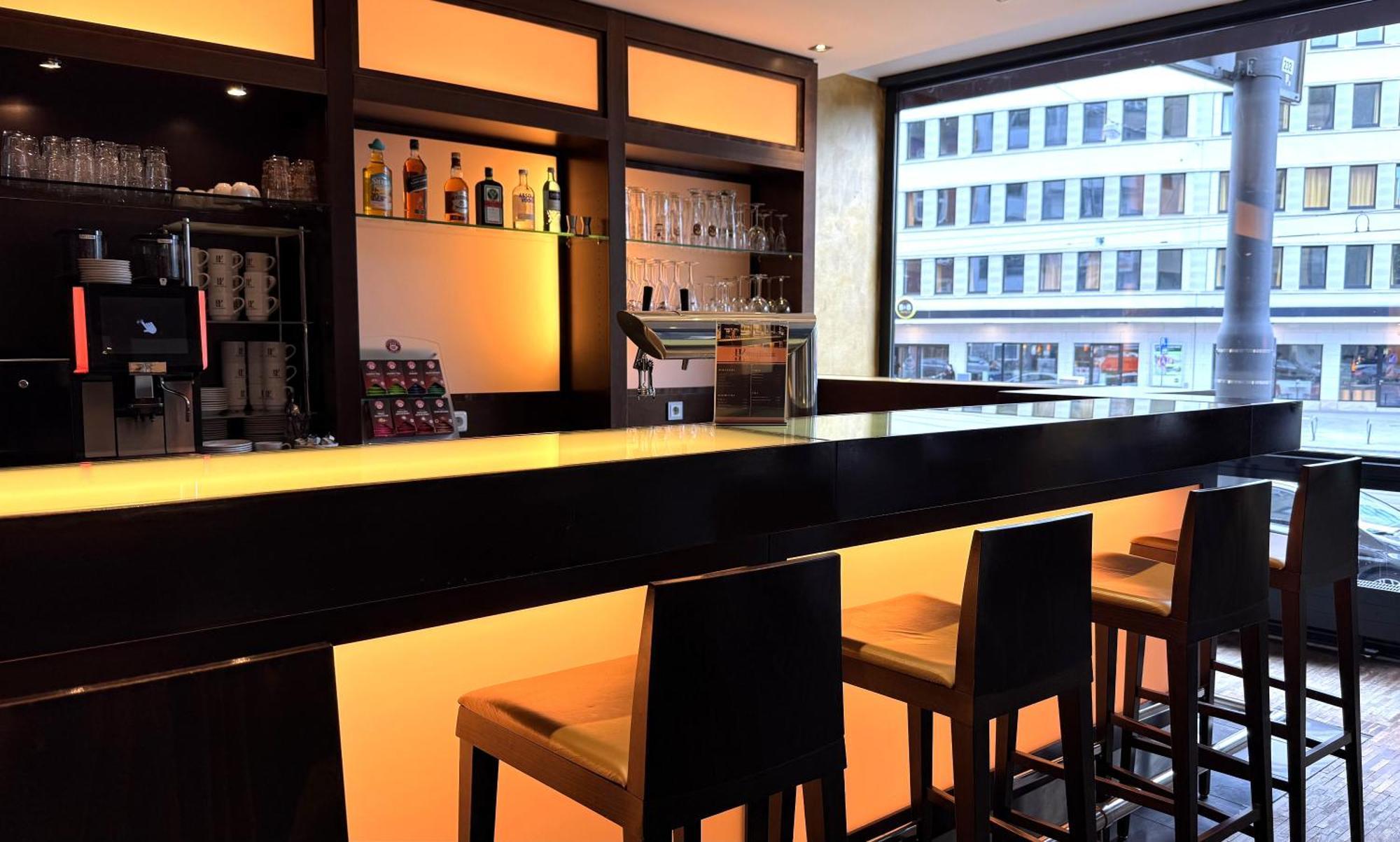 Hotel Lumiere An Der Messe "New Opening" Frankfurt am Main Buitenkant foto
